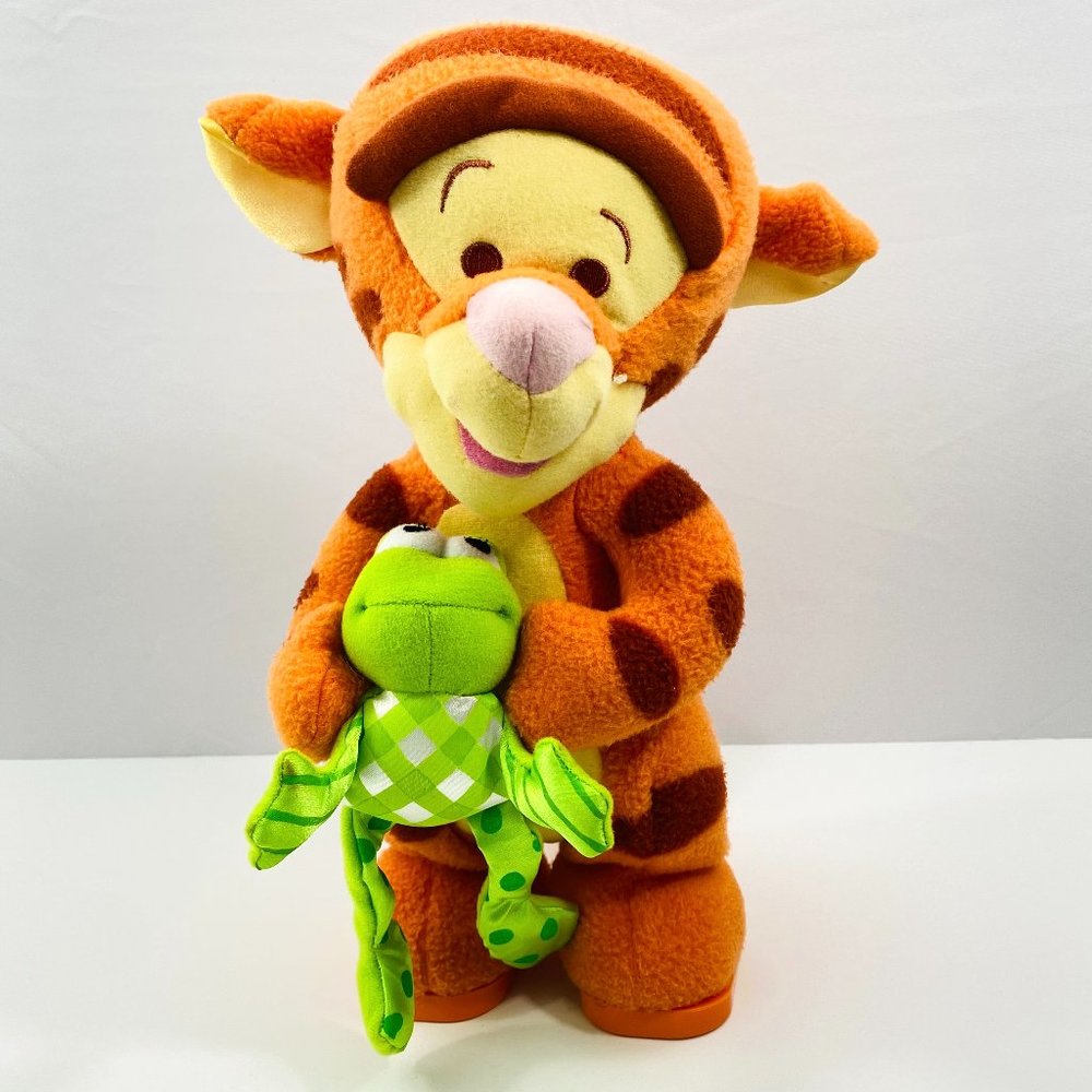 ❤️RARE Bounce Baby Tigger Holding Baby Frog - WORKS SPLENDIDLY 12" 3YRS+